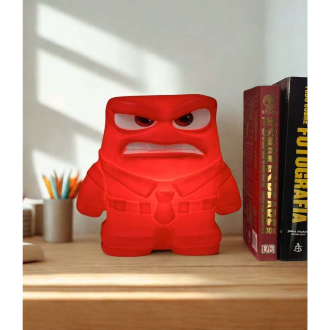 LUMINÁRIA RAIVA DIVERTIDAMENTE