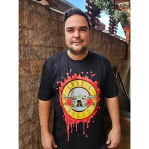 Camiseta Guns N' Roses Bleeding Roses